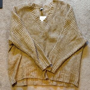 American Eagle Outfitters Taupe V-Neck Houndstooth Knit Sweater